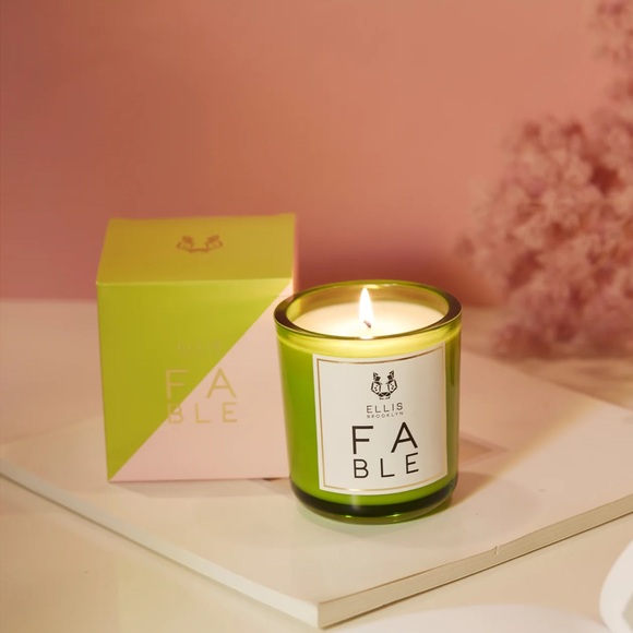 Ellis Brooklyn FABLE TERRIFIC SCENTED CANDLE gorgeous fresh floral - Picture 3 of 6